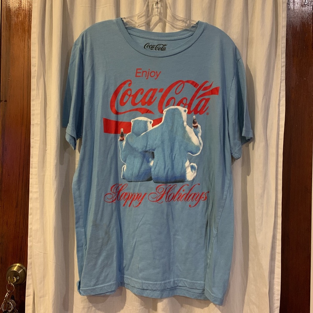 XL Coca Cola holiday shirt